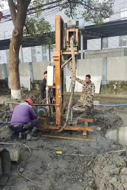 谷城钻井打井